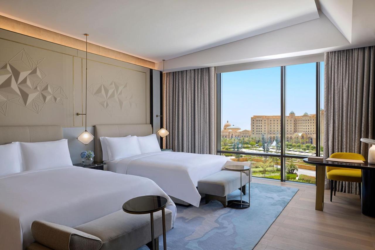 The St. Regis Riyadh Bagian luar foto