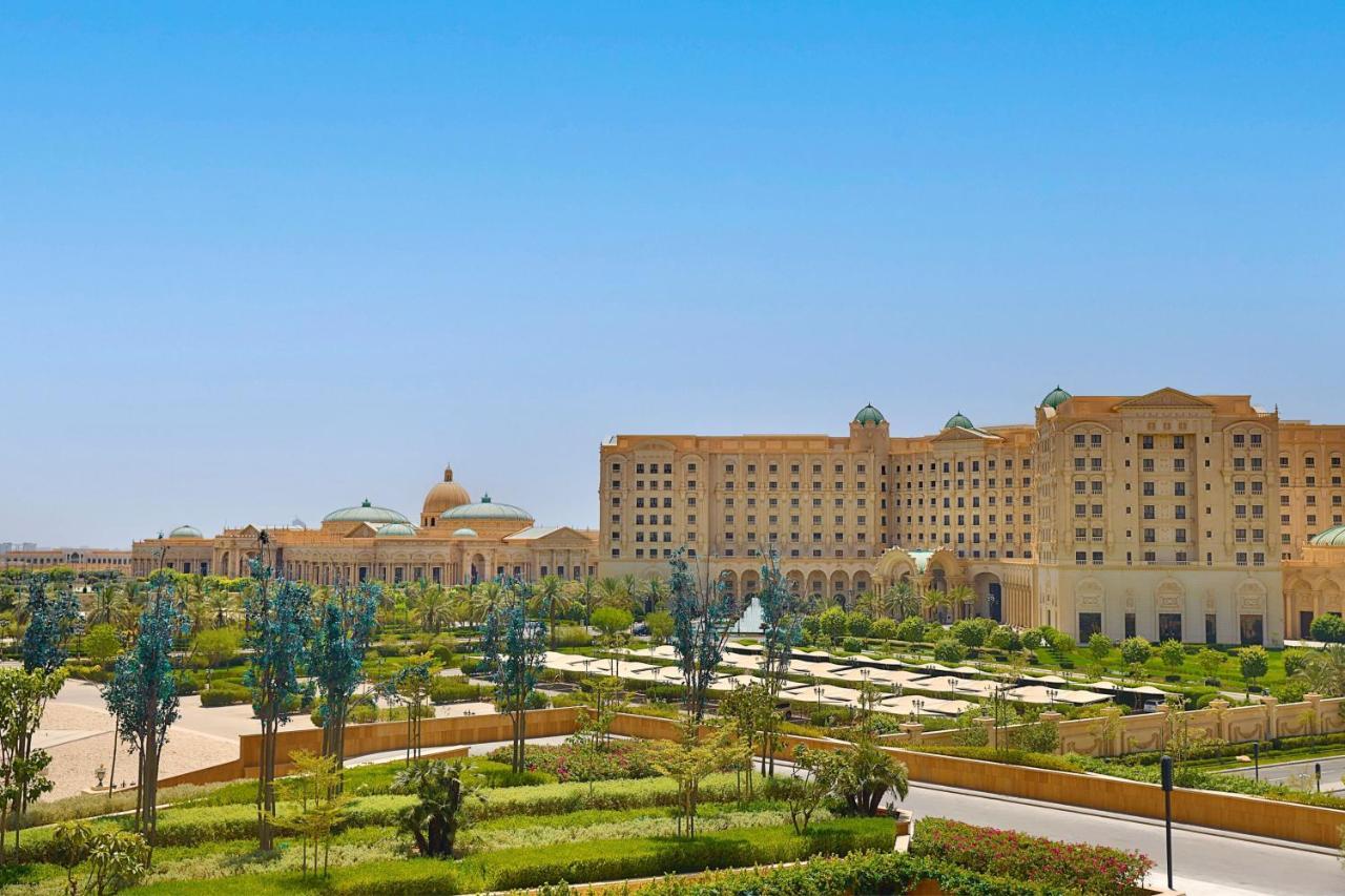 The St. Regis Riyadh Bagian luar foto